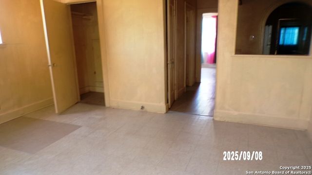 704 N Washington, Beeville, TX 78102