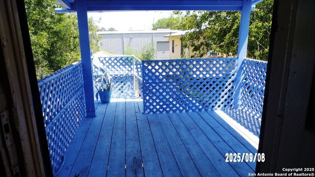 704 N Washington, Beeville, TX 78102