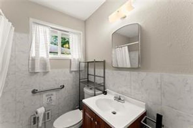 2756 Gresham SE Road, Atlanta, GA 30316