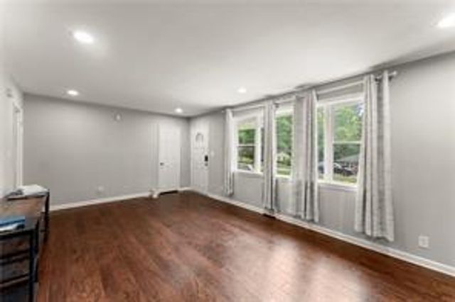 2756 Gresham SE Road, Atlanta, GA 30316