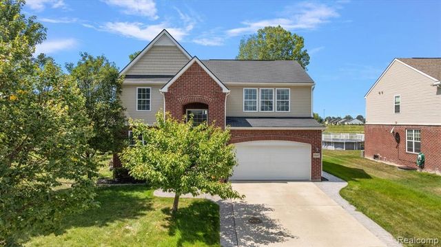 50647 Bredenbury Drive, Macomb, MI 48044