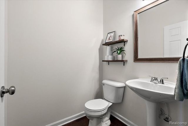 50647 Bredenbury Drive, Macomb, MI 48044