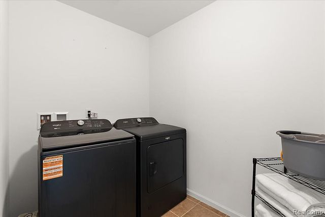 50647 Bredenbury Drive, Macomb, MI 48044
