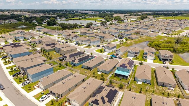1452 CUMBERLAND AVENUE, Davenport, FL 33837