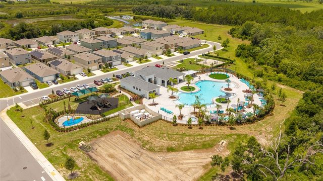 1452 CUMBERLAND AVENUE, Davenport, FL 33837