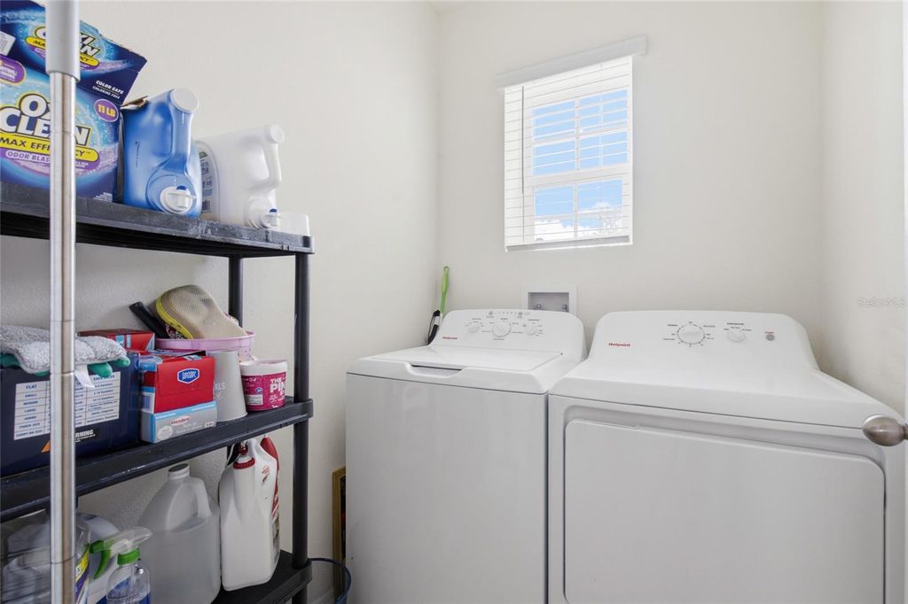 Image 18 of property listing at 1452 CUMBERLAND AVENUE, Davenport, FL 33837