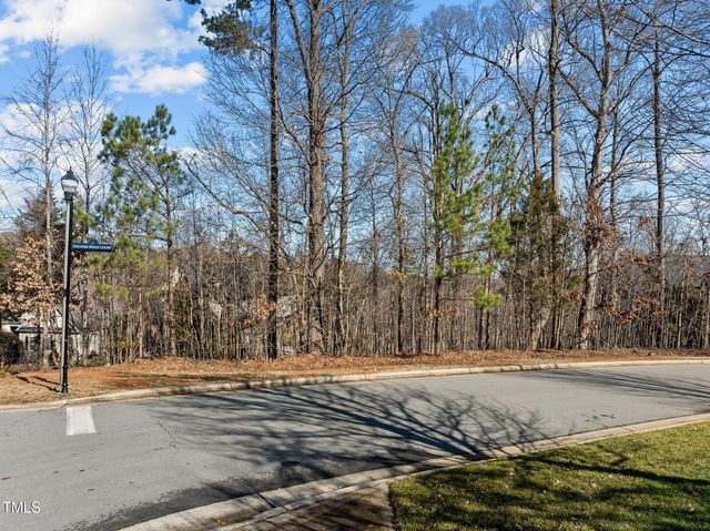 15 Golfers Ridge Court, Chapel Hill, NC 27517