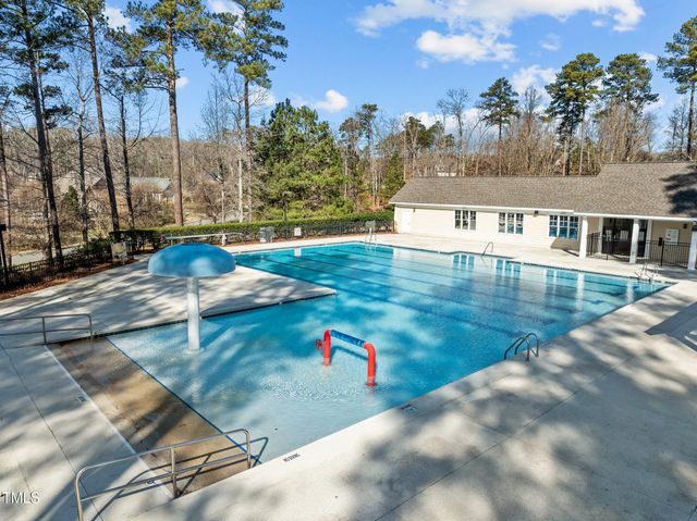 15 Golfers Ridge Court, Chapel Hill, NC 27517