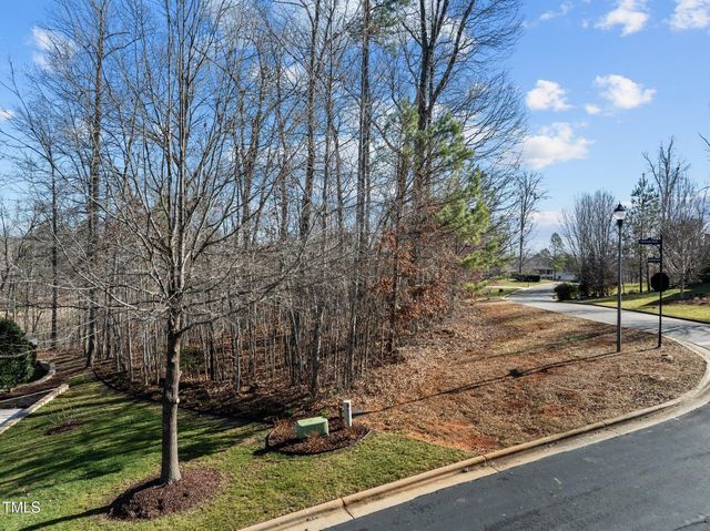 15 Golfers Ridge Court, Chapel Hill, NC 27517