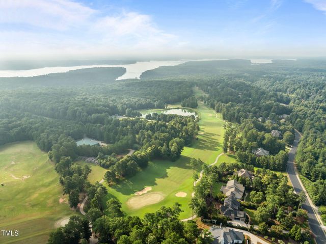 15 Golfers Ridge Court, Chapel Hill, NC 27517