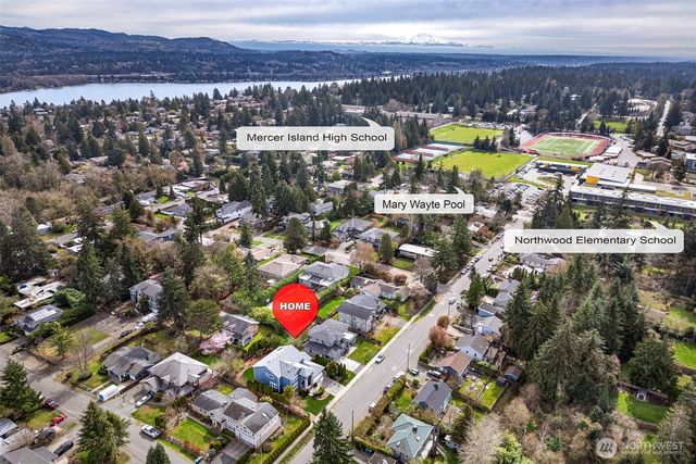 3712 88th Avenue SE, Mercer Island, WA 98040