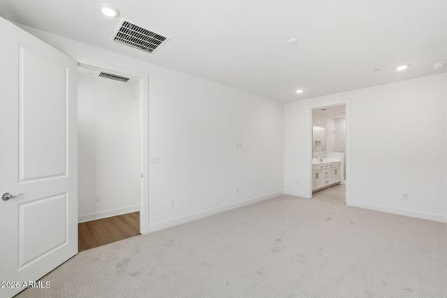 2121 W Sonoran Desert Drive 79, Phoenix, AZ 85085