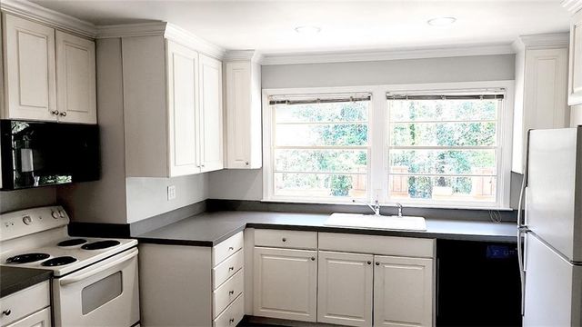 3022 Templewood Drive NE, Brookhaven, GA 30319