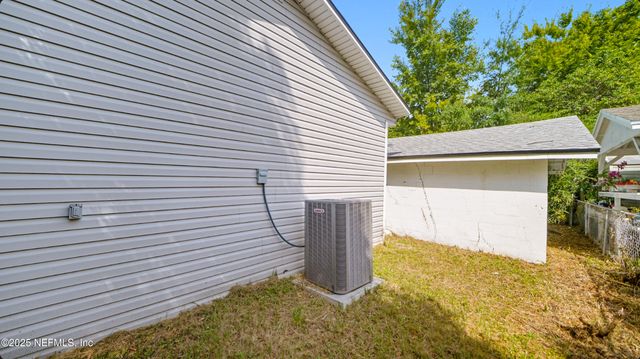 2328 W 17TH Street, Jacksonville, FL 32209
