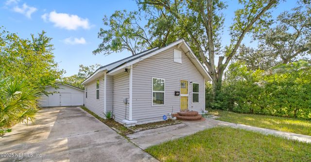 2328 W 17TH Street, Jacksonville, FL 32209