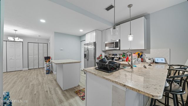 2328 W 17TH Street, Jacksonville, FL 32209