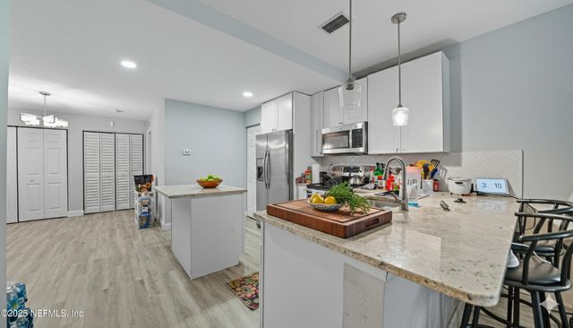 2328 W 17TH Street, Jacksonville, FL 32209