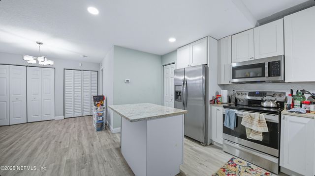 2328 W 17TH Street, Jacksonville, FL 32209