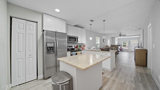 2328 W 17TH Street, Jacksonville, FL 32209