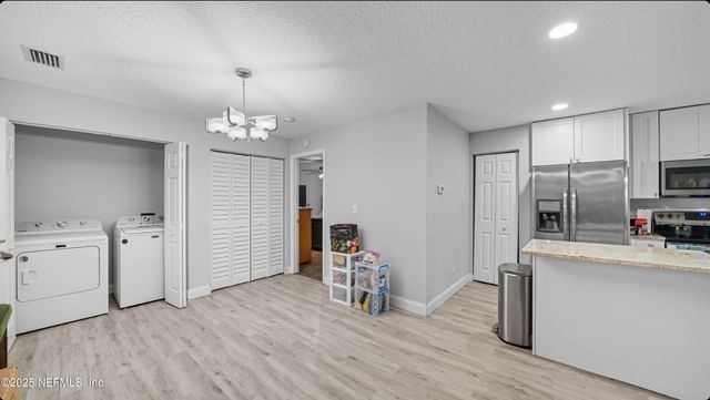 2328 W 17TH Street, Jacksonville, FL 32209
