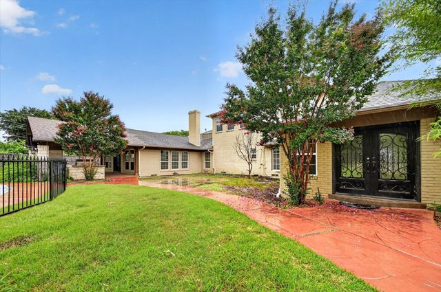 14126 Brookridge Circle, Dallas, TX 75254