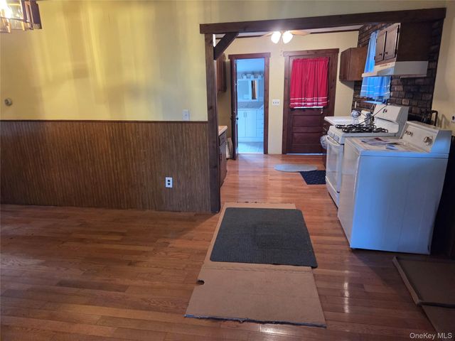 10 Mountain Top Lane, Huguenot, NY 12746