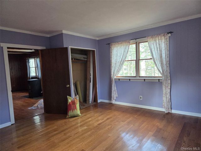 10 Mountain Top Lane, Huguenot, NY 12746