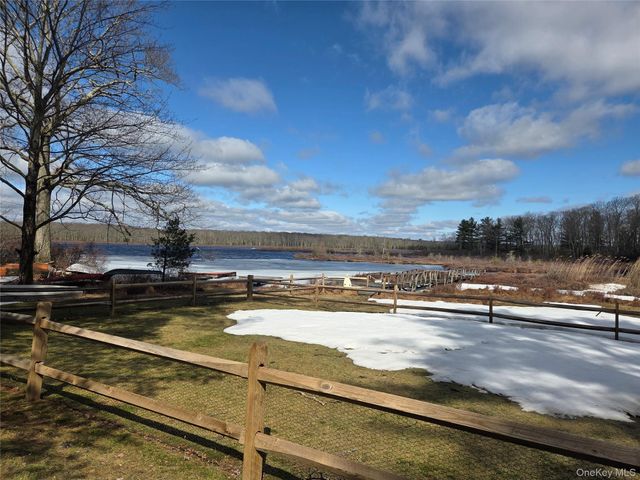 10 Mountain Top Lane, Huguenot, NY 12746