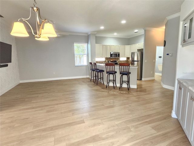 330 RIO TERRA, Venice, FL 34285