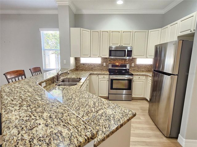 330 RIO TERRA, Venice, FL 34285