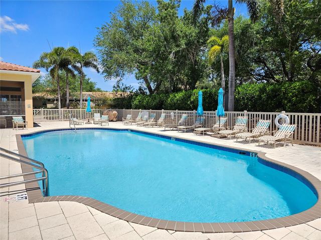 330 RIO TERRA, Venice, FL 34285