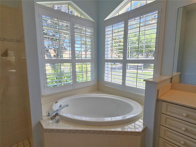 330 RIO TERRA, Venice, FL 34285