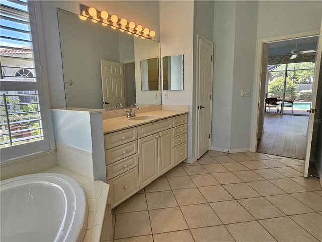 330 RIO TERRA, Venice, FL 34285