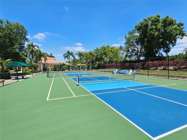 330 RIO TERRA, Venice, FL 34285