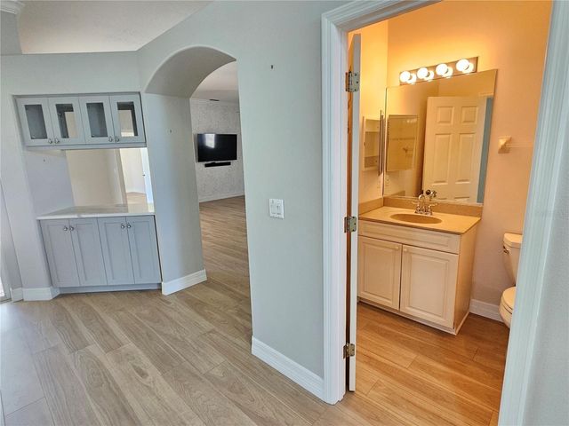 330 RIO TERRA, Venice, FL 34285