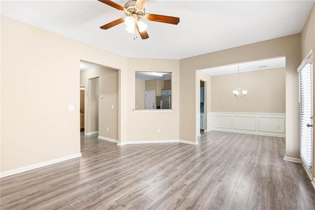 94 Hill Crest Circle, Hiram, GA 30141