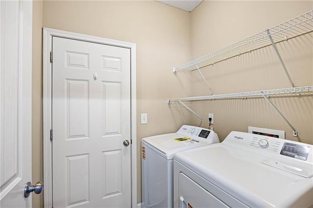 94 Hill Crest Circle, Hiram, GA 30141