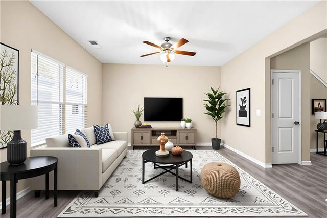 94 Hill Crest Circle, Hiram, GA 30141