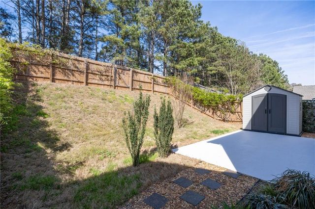 94 Hill Crest Circle, Hiram, GA 30141