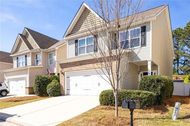 94 Hill Crest Circle, Hiram, GA 30141