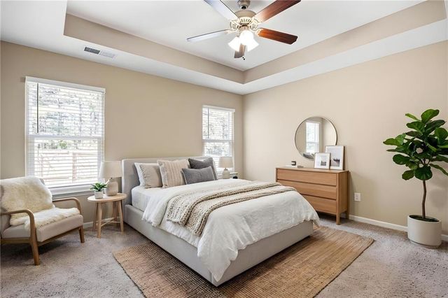 94 Hill Crest Circle, Hiram, GA 30141