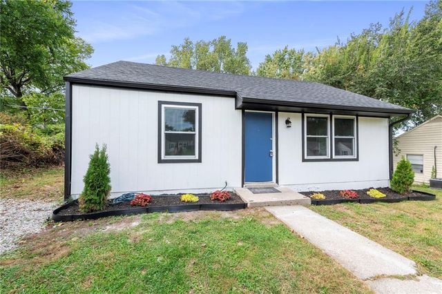 2918 S 52nd Street, Kansas City, KS 66106