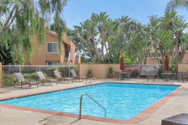 930 Via Mil Cumbres 35, Solana Beach, CA 92075