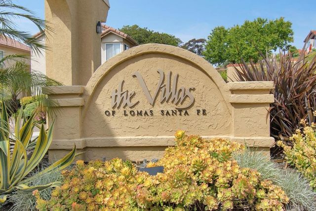 930 Via Mil Cumbres 35, Solana Beach, CA 92075