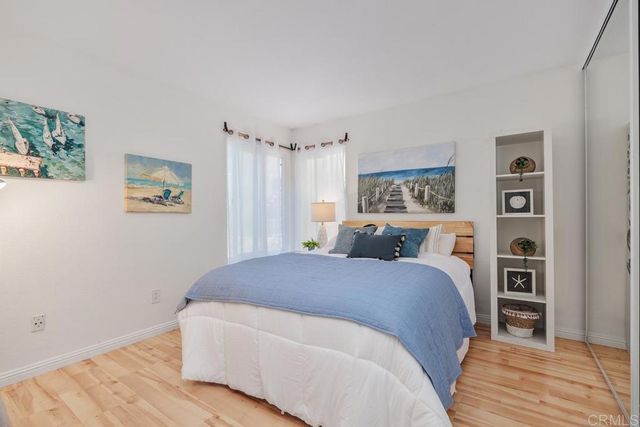 930 Via Mil Cumbres 35, Solana Beach, CA 92075