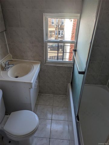 10506 Pinegrove Street 2nd fl, Jamaica, NY 11435