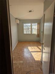 10506 Pinegrove Street 2nd fl, Jamaica, NY 11435