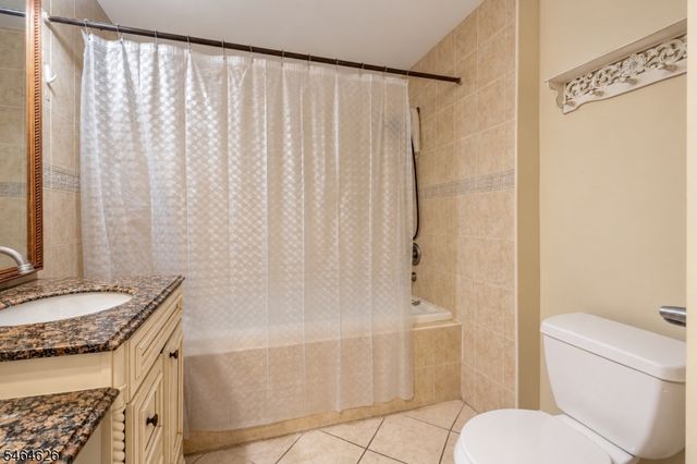 22 Borelle Sq, Sayreville Boro, NJ 08859