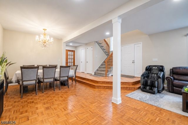 22 Borelle Sq, Sayreville Boro, NJ 08859