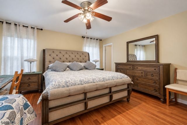 22 Borelle Sq, Sayreville Boro, NJ 08859